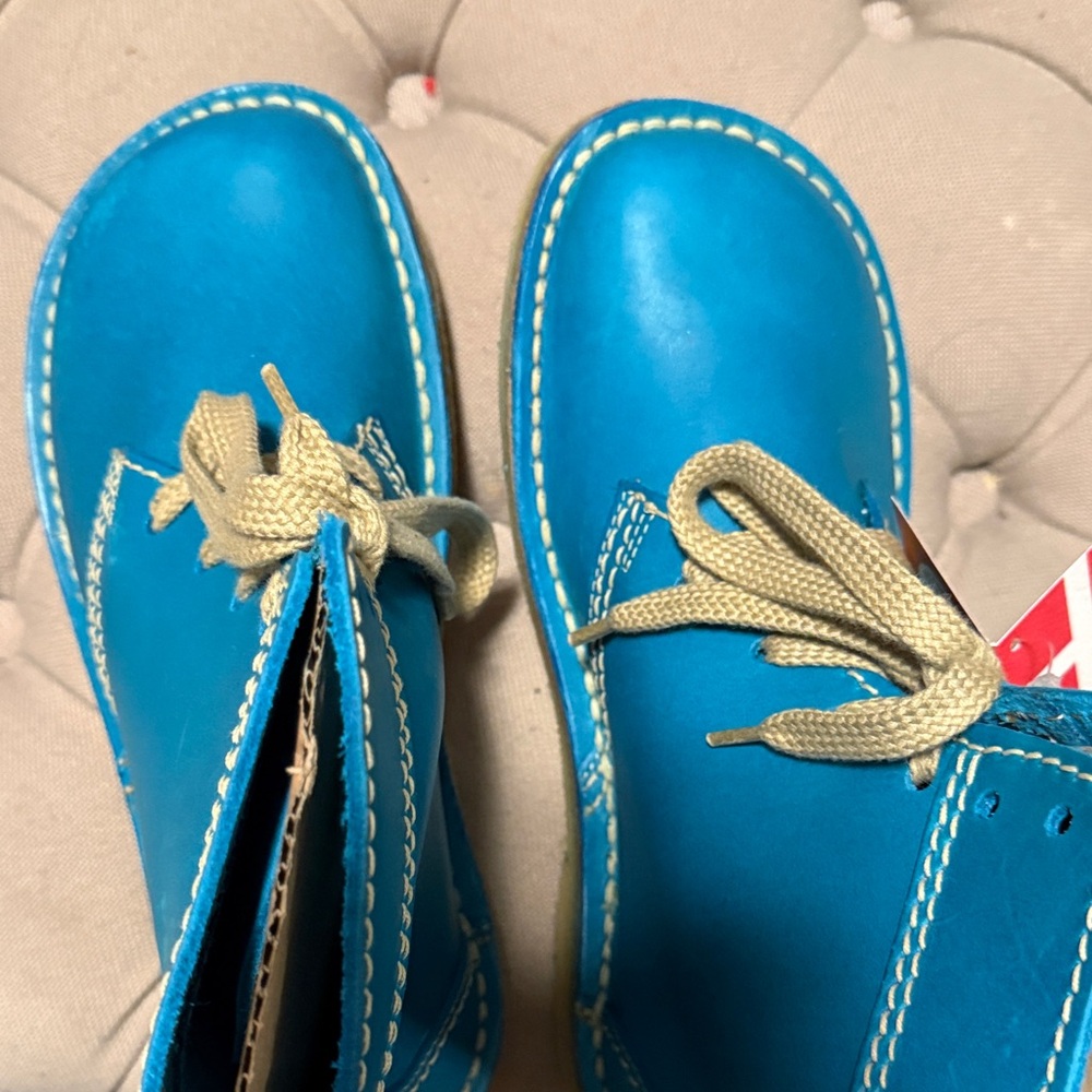 Duckfeet Leather Lace-Up Boots - Picture 4 of 5